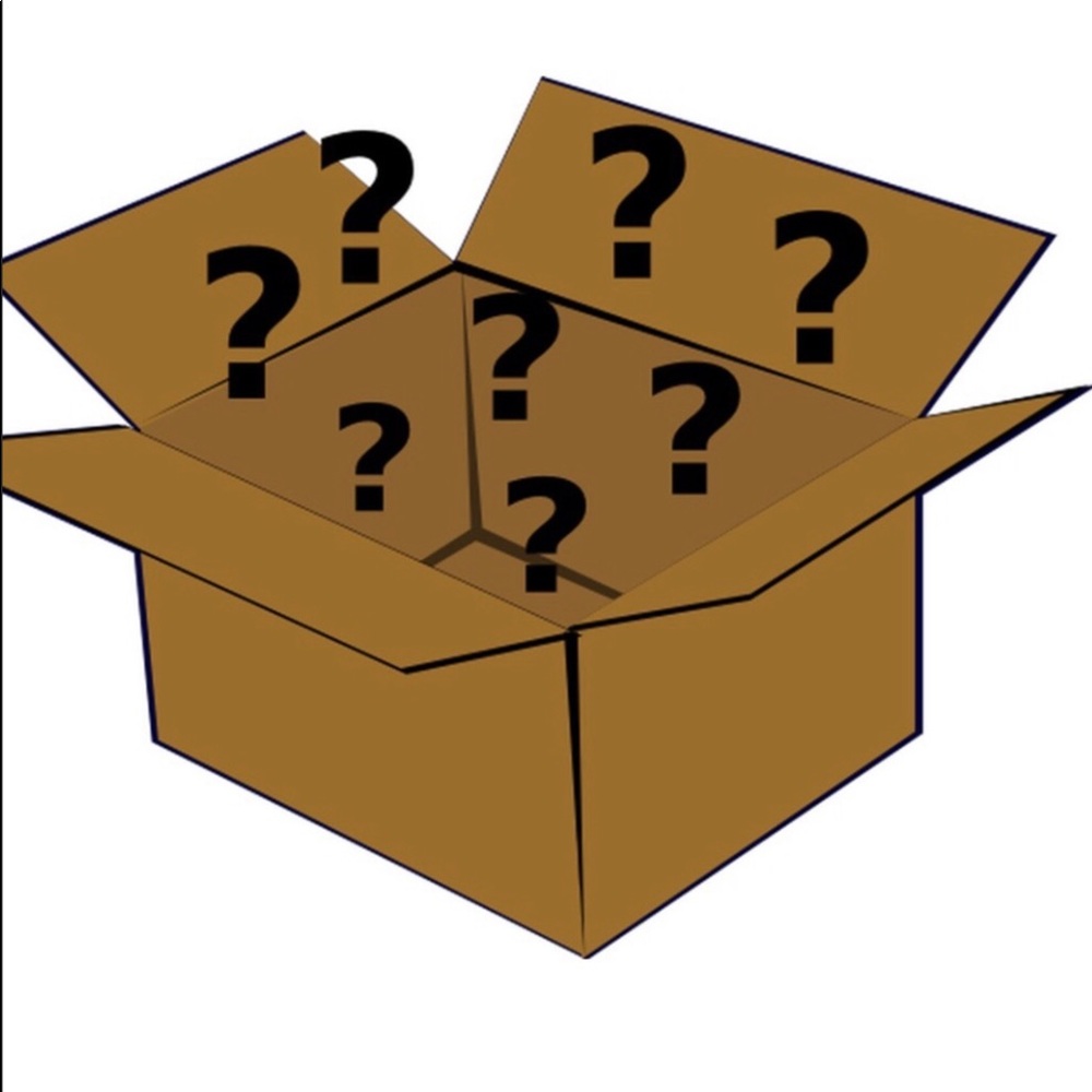 Mystery box 5lb clothing/ and toys